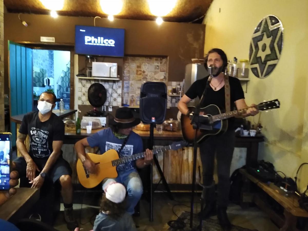 Cafe Preto Pousada E Bistro Мукуже Экстерьер фото